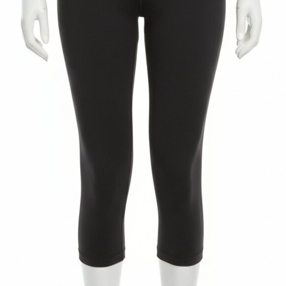 lululemon Women's Wunder Train High Rise Black Capri Leggings 2 - Picture 13 of 13